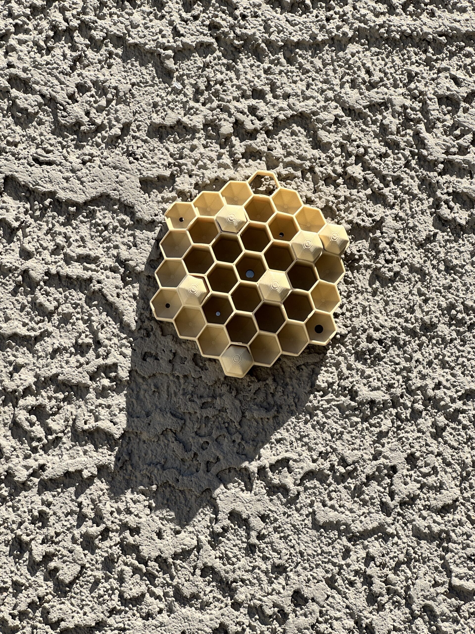 Wasp Deterrent Fake Nest – Chemical-Free Wasp Repellent (Set of 3) - Image 7