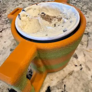 Ice Cream Queen: Pint Pal Hands-Free Container